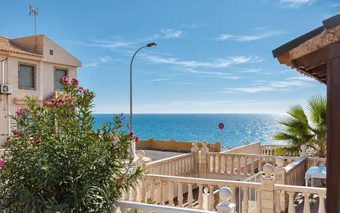 Buy a Town house in Spain, Torrevieja. Cala de cabo cervera area, 2 bedrooms, 102 m2, 2 bedrooms, 102 m² — €240000