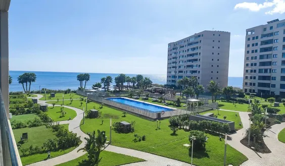 Buy an Apartment in Spain, Orihuela Costa. Punta Prima area, 3 bedrooms, 120 m2 - photo 1