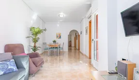 Torrevieja, Spain. Buy an Apartment . Centro area, 3 bedrooms, 79 m2 - photo 3