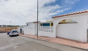 Real estate Orihuela Costa, Villa for sale. Villamartin area, 3 bedrooms, 221 m2 - photo 5