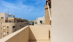 Torrevieja real estate, Penthouse for sale. Estacion de autobuses area, 3 bedrooms, 86 m2 - photo 5