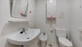Real estate Torrevieja, Apartment for sale. Playa del Cura area, 4 bedrooms, 116 m2 - photo 5