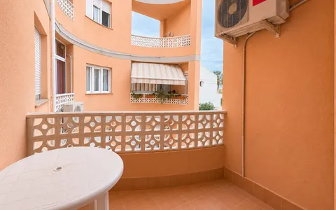 Torrevieja real estate, Studio for sale. Estacion de autobuses area, 34 m2, 34 m² — €90000