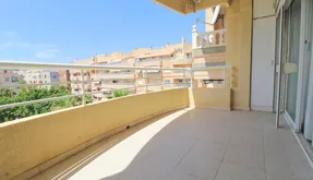 Appartement à Torrevieja, Espagne. Quartier Playa del Cura, 3 chambres, 92 m² - photo 2