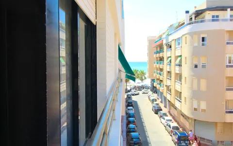 Vente de Appartement à Torrevieja, Espagne. Quartier Playa del Cura, 2 chambres, 58 m², 2 bedrooms, 58 m² — €158000