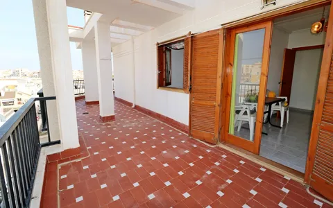Kiinteistöt Torrevieja, Kattohuoneisto myytävänä. Alue Habaneras, 3 makuuhuonetta, 95 m², 3 bedrooms, 95 m² — €179000