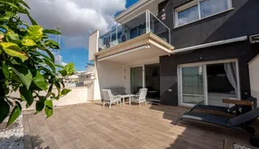 Wohnung in Torrevieja, Spanien. Gegend Parque de las Naciones, 8 Schlafzimmer, 253 m² - photo 2