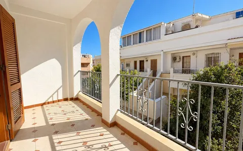 Buy a home in Spain. Los Europeos area, 3 bedrooms, 110 m2, 3 bedrooms, 110 m² — €159900