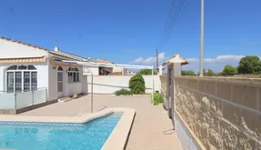 Real estate Torrevieja, Town house for sale. La Siesta - El Salado - Torreta area, 3 bedrooms, 153 m2 - photo 2