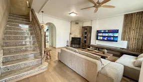Buy real estate in Spain. Pueblo 5 area, 6 bedrooms, 142 m2 - photo 5