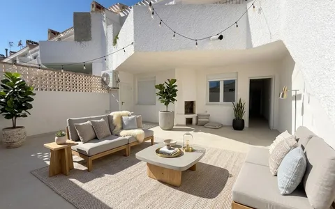 Orihuela Costa real estate, Bungalow for sale. Cabo Roig area, 2 bedrooms, 50 m2, 2 bedrooms, 50 m² — €222000