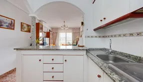 Real estate Torrevieja, Apartment for sale. Playa de los Locos area, 2 bedrooms, 55 m2 - photo 3