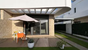 Buy a Town house in Spain. Costa blanca sur area, 2 bedrooms, 112 m2 - photo 2