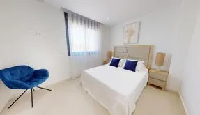 Buy real estate in Spain. Urb. La Marina area, 3 bedrooms, 247 m2 - photo 3