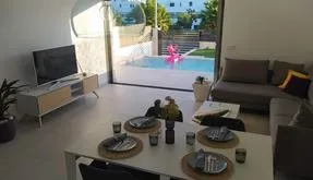 Property in Orihuela Costa. PAU 8 area, 3 bedrooms, 185 m2 - photo 2