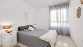 Apartment in Torrevieja, Spain, Playa de los locos area, 2 bedrooms, 77 m2 - #ASV-A2717CI/1142 image 4