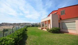 Villa 1ª Línea de Playa en La Mata, MOLINO BLANCO image 2