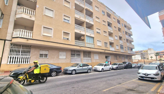 Apartment in Torrevieja, Spain, Centro area, 2 bedrooms, 60 m2 - #ASV-ER2-03525/866 image 0