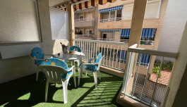Apartamento de 2 dormitorios con vistas laterales a la Playa del Cura, Torrevieja. image 4