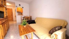 SE VENDE BONITO Y LUMINOSO APARTAMENTO ORIENTADO AL SUR..PLAYA DEL CURA!!!!!! image 3