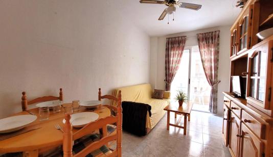 SE VENDE BONITO Y LUMINOSO APARTAMENTO ORIENTADO AL SUR..PLAYA DEL CURA!!!!!! image 0