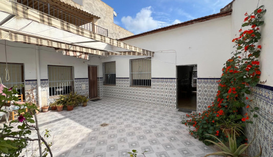 Town house in Dolores, Spain, AV- ALCALDE JOSE RODRIGUEZ area, 3 bedrooms, 121 m2 - #ASV-IS3DO/4927 image 0