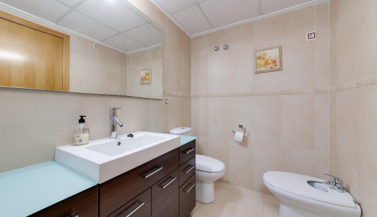 Apartment in Torrevieja, Spain, Centro area, 3 bedrooms, 131 m2 - #ASV-ref.0613-198/2350 image 0