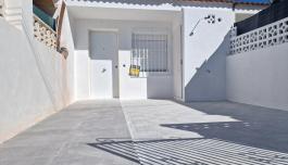 Town house in Torrevieja, Spain, Torretas area, 1 bedroom, 39 m2 - #ASV-AD1-473/4147 image 2