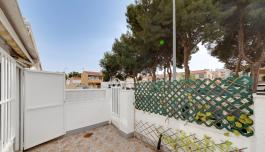 Bungalow in Torrevieja, Spain, Playa de los Naufragos area, 2 bedrooms, 48 m2 - #BOL-NA130 image 3