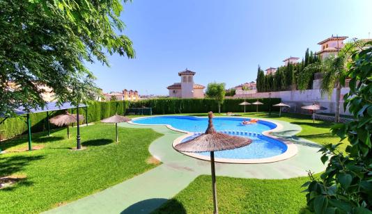 Bungalow en Orihuela Costa, España, zona de la Lomas de Cabo Roig, 3 dormitorios, 97 m2 - #BOL-67286 image 0