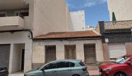 Casa en Torrevieja, España, zona de la Centro, 3 dormitorios, 120 m2 - #BOL-JVC1103 image 3