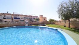 Бунгало в Ориуэла Коста, Испания, район Playa Flamenca Norte, 2 спальни, 54 м2 - #BOL-COR2798 image 1