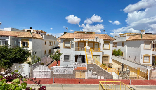 Bungalow in Torrevieja, Spain, Centro area, 2 bedrooms, 50 m2 - #BOL-VT2293 image 0