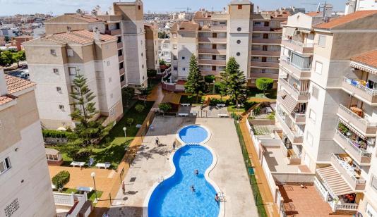 Apartment in Torrevieja, Spain, Playa del cura area, 2 bedrooms, 56 m2 - #BOL-MH005 image 0