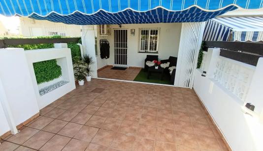 Bungalow en Torrevieja, España, zona de la Torretas, 1 dormitorio, 44 m2 - #BOL-1805 image 0