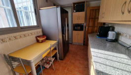 Piso en Torrevieja, España, zona de la Centro, 3 dormitorios, 90 m2 - #BOL-CAPECH3 image 3