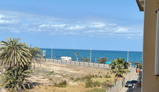Piso en Torrevieja, España, zona de la Playa de los locos, 2 dormitorios, 75 m2 - #BOL-ENV198MHG image 0