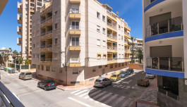 Piso en Torrevieja, España, zona de la Habaneras, 3 dormitorios, 131 m2 - #BOL-Pl307 image 1