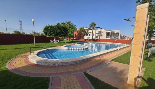 Bungalow en Orihuela Costa, España, zona de la PAU 26, 2 dormitorios, 69 m2 - #BOL-OPS14-12 image 0