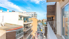 Apartment in Torrevieja, Spain, Paseo maritimo area, 2 bedrooms, 87 m2 - #BOL-2p0002 image 4