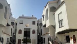 Apartment in Torrevieja, Spain, La veleta area, 3 bedrooms, 82 m2 - #BOL-LL-01 image 2