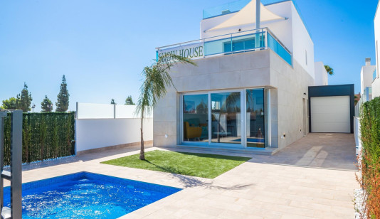 Villa in Los Alcázares, Spain, Serena Golf area, 3 bedrooms, 106 m2 - #RSP-N8181 image 0